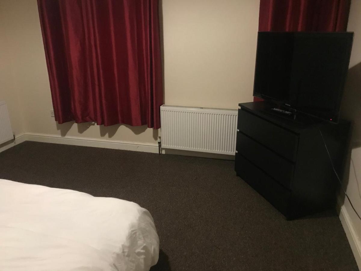 Апартаменты New Cross House Вулвергемптон Экстерьер фото